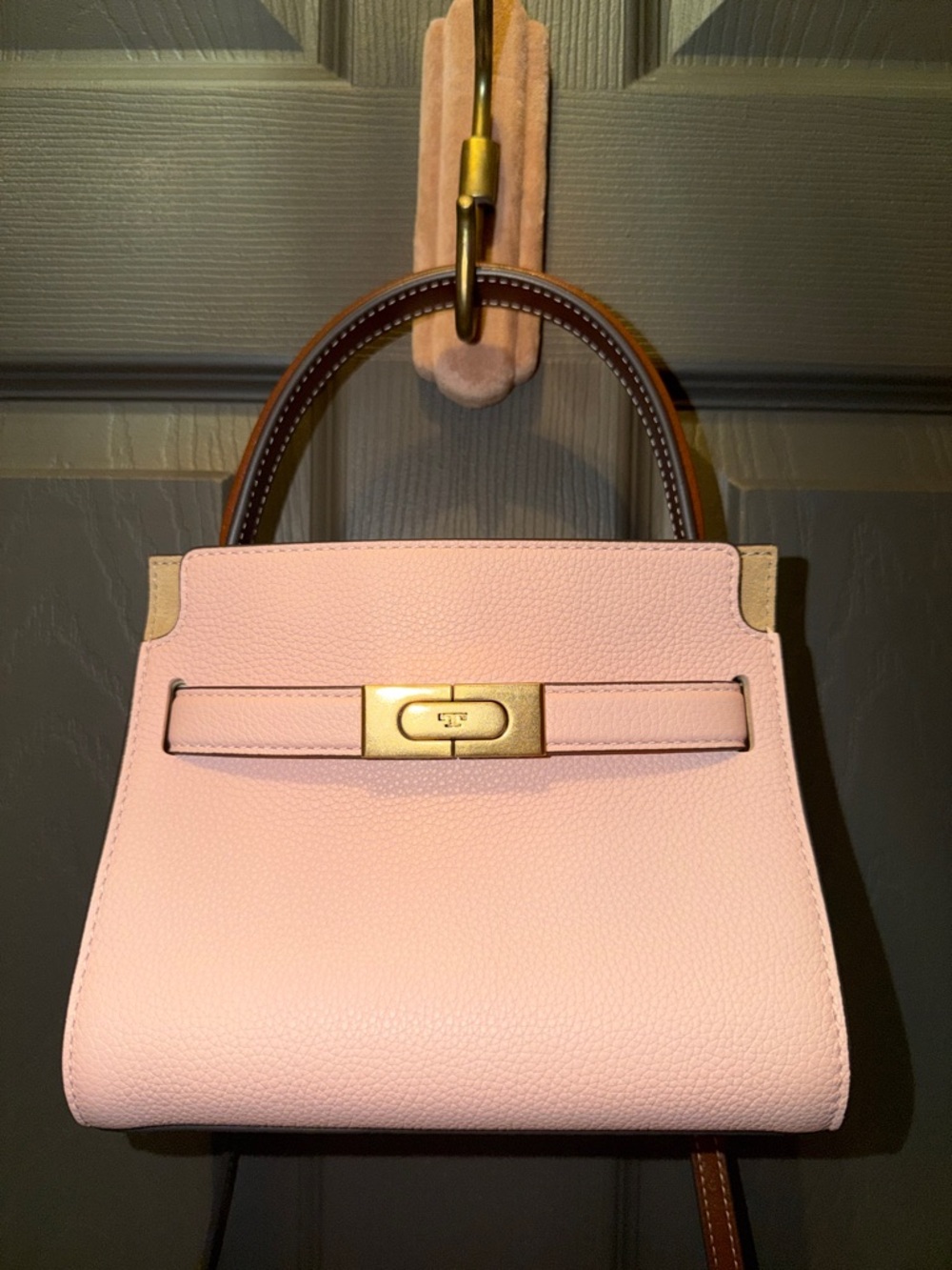 Tory Burch Petite Lee Radziwill Pebbled Pink Sand - Picture 1 of 11